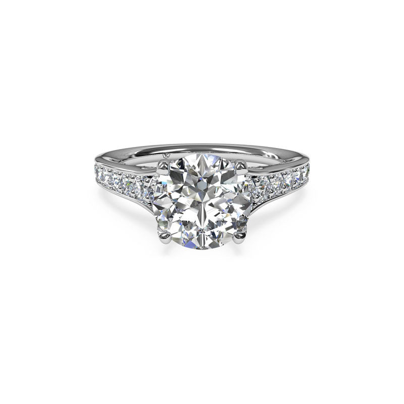 Ritani Tapered Pave Round Brilliant Diamond Engagement Ring