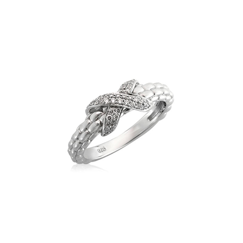 Pietra Collection Petite Pave X Station Ring