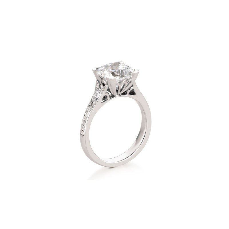 Sollas Cushion Brilliant Diamond Engagement Ring