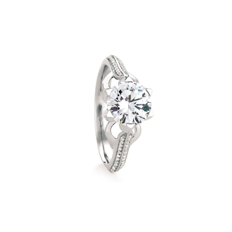Maevona Castlebay Round Brilliant Diamond Engagement Ring