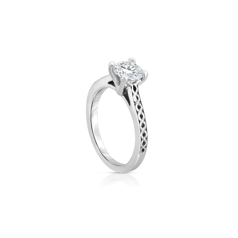Maevona Dunfermline Round Brilliant Diamond Engagement Ring