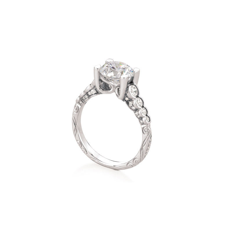 Maevona Dunoon Round Brilliant Diamond Engagement Ring